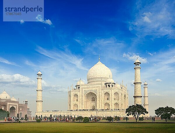 Taj Mahal. Indisches Symbol  Indien Reise Hintergrund. Agra  Indien  Asien