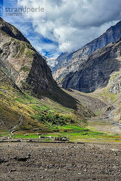 Himalayagebirge und Himalayalandschaft im Lahaul-Tal  Indien  Asien