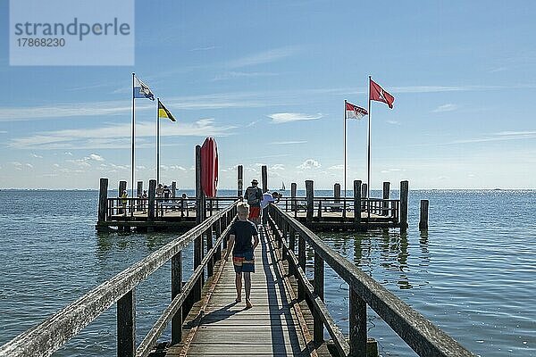 Seebrücke  Wyk  Insel Föhr  Nordfriesland  Schleswig-Holstein  Deutschland  Europa