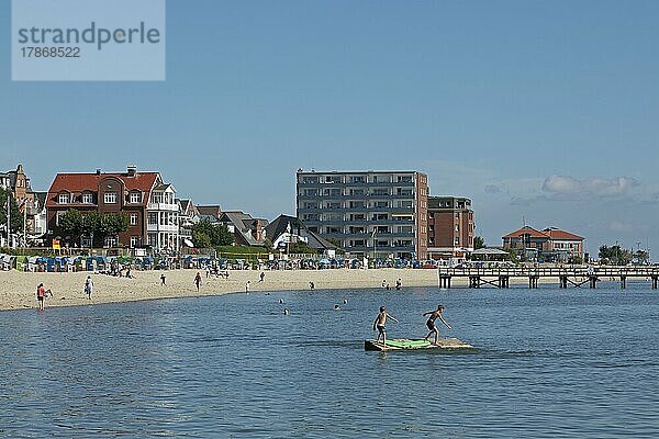 Häuser  Strand  Wyk  Insel Föhr  Nordfriesland  Schleswig-Holstein  Deutschland  Europa