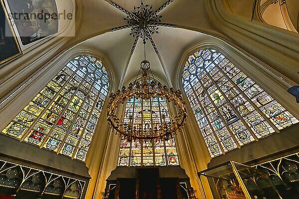 Glasfenster  Kathedrale St. Salvator  Brügge  Belgien  Europa