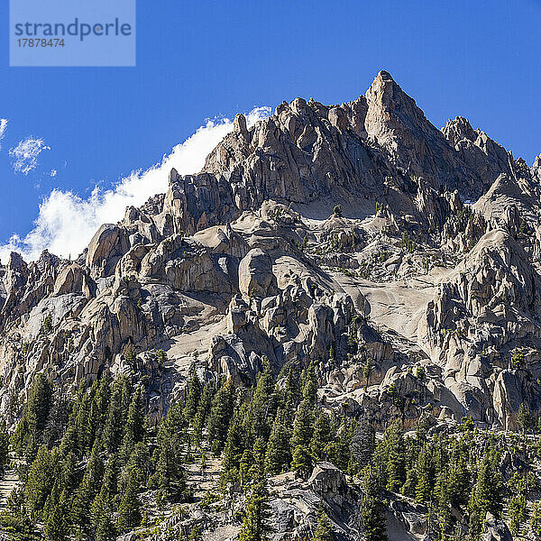 Vereinigte Staaten  Idaho  Stanley  Felsklippen der Sawtooth Mountains