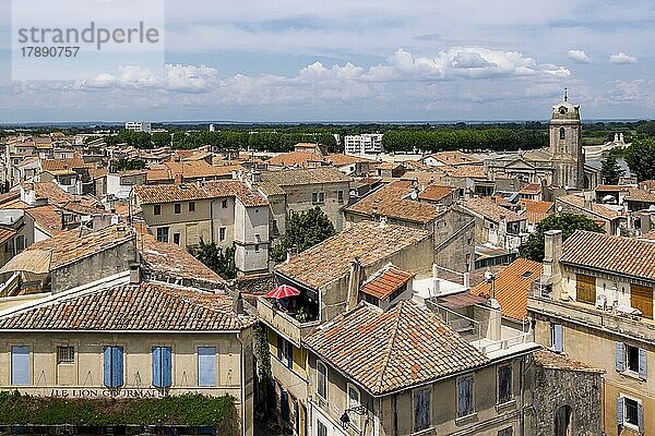 Blick über die Dächer von Arles  Provence-Alpes-Côte d?Azur  Frankreich  Europa