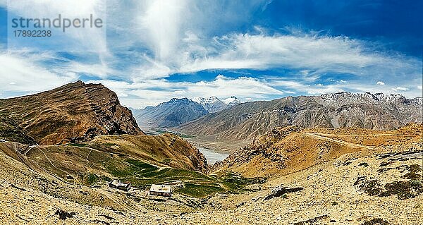 Panorama des Spiti-Tals im Himalaya. Himachal Pradesh  Indien  Asien