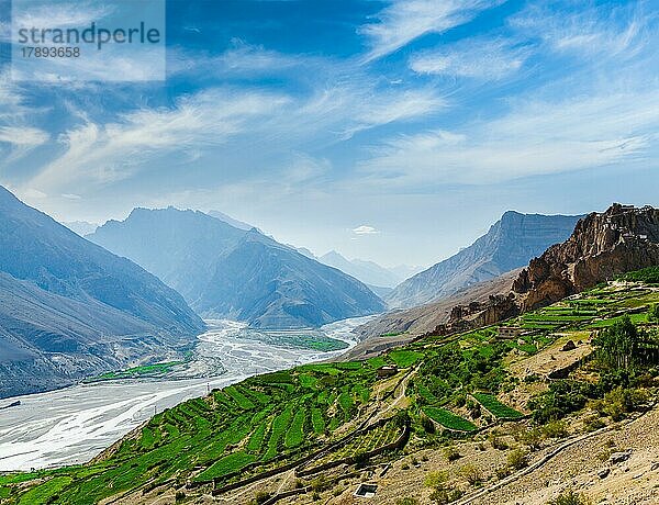 Blick auf das Spiti-Tal und den Spiti-Fluss im Himalaya. Spiti-Tal  Himachal Pradesh  Indien  Asien