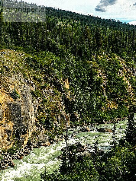 Berg  Fluss  Alaska