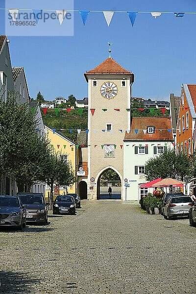 Altmühltor  Altstadt von Kelheim  Niederbayern  Bayern  Deutschland  Europa