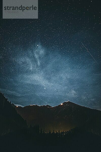 Herz-Jesu-Feuer in Tirol  Ötztal  Tirol  Österreich  Europa