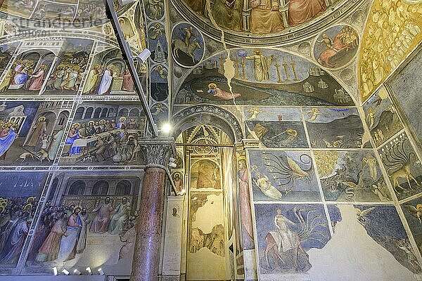 Baptisterium San Giovanni Battista mit Fresken von Menabuoi  Padua  Provinz Padua  Italien  Europa