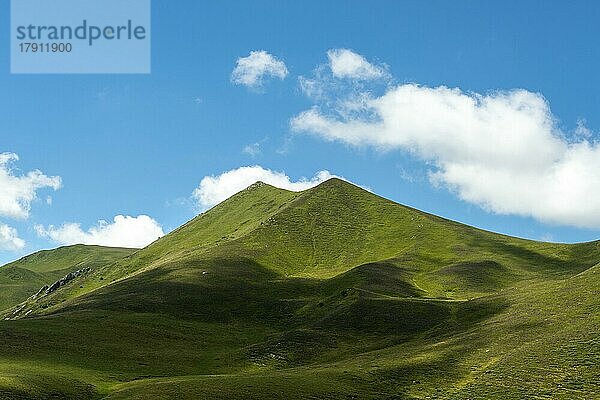 Die Monts Dore am Croix-Morand-Pass. Regionalpark der Vulkane der Auvergne. Departement Puy de Dome. Auvergne Rhône-Alpes. Frankreich