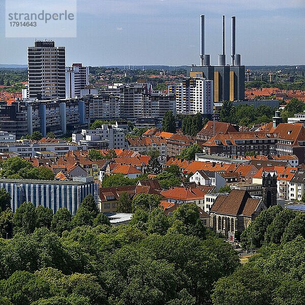 Blick vom Rathausturm auf das Heizkraftwerk Linden  Hannover  Niedersachsen  Deutschland  Europa