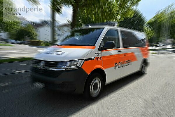 Wischbild Polizeiwagen  Schweiz  Europa