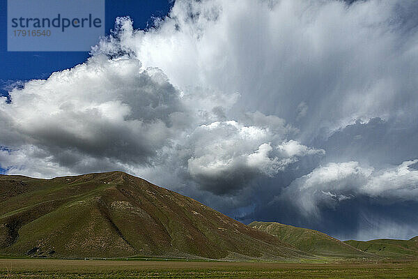 USA  Idaho  Bellevue  dramatische Wolken über den Ausläufern in der Nähe von Sun Valley