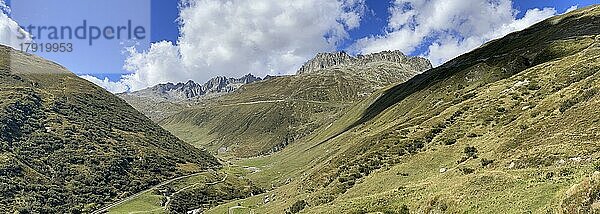 Panorama mit Furkapass und Furkahorn  Tiefenbach  Realp  Uri  Schweiz  Europa