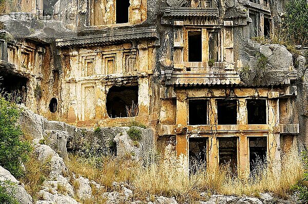 Fotos & Bilder der antiken lykischen Felsengräber Stadt Myra  Anatolien  Türkei  Asien