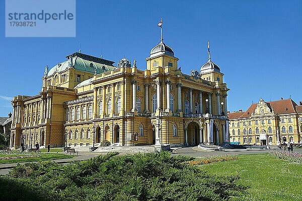 Das neobarocke Kroatische Nationaltheater  Marschall-Tito-Platz  Zagreb  Kroatien  Europa