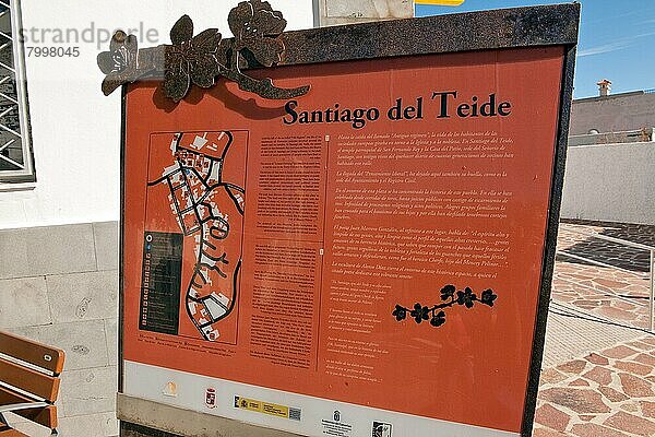 Informationstafel für Touristen  Infotafel  Information mit Lageplan  Santiago del Teide  Teneriffa  Kanarische Inseln  Spanien  Europa