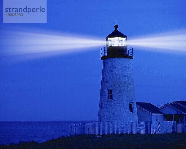 Pemaquid  Leuchtturm  bei Nacht  in Pemaquid  Maine  USA  Nordamerika