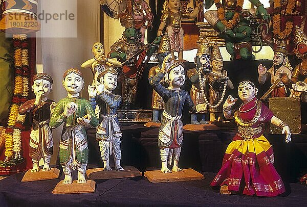 Puppenausstellung von Kolu während des Navratri-Festes in Tamil Nadu  Indien  Asien