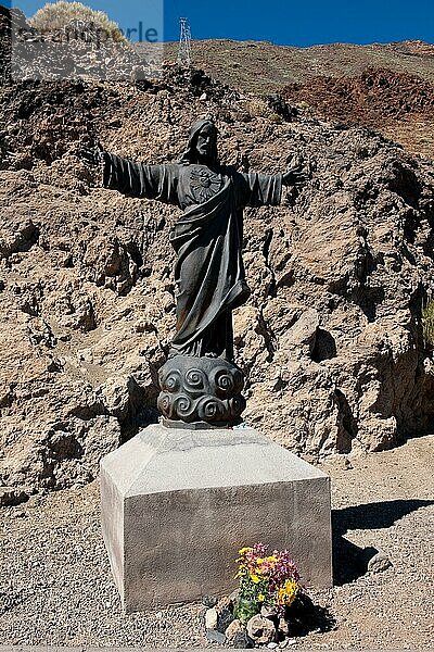 Christus-Statue neben Seilbahnstation am Teide  Teneriffa  Spanien  Kanarische Inseln  Europa