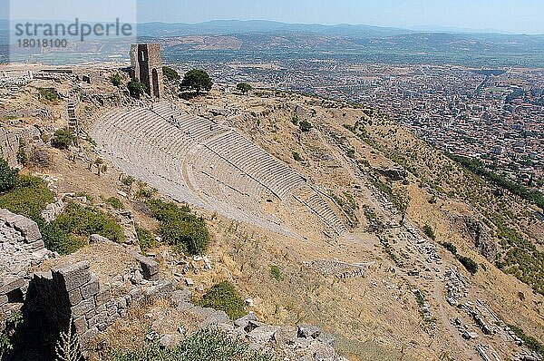 Antikes griechisches Amphitheater  Pergamon  Türkei  Asien