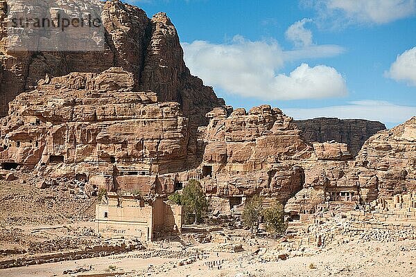 Qasr al-Bint Tempel  Felsengräber  Archäologischer Park Petra  Jordanien  Kleinasien  Asien
