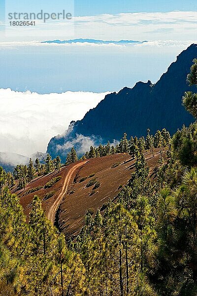 Blick von Teneriffa auf Gran Canaria  Teneriffa  Spanien  Kanarische Inseln  Europa