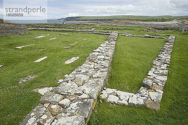 Ruinen einer altnordischen Siedlung  Brough of Birsay  Festland  Orkney  Schottland  Juni