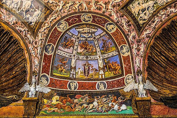 Kammer der Adler  Federicos Schlafzimmer  1528  Palazzo Te  Lustschloss  Mantua  Lombardei  Italien  Mantua  Lombbardei  Italien  Europa