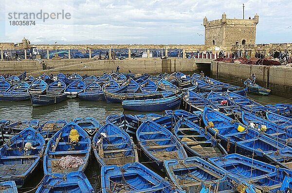 Marokko  Fischerboote  Hafen  Essaouira  Afrika