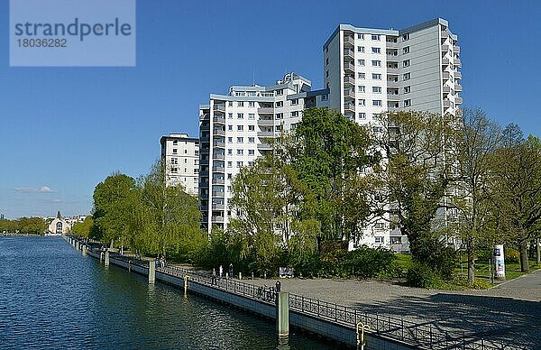 Wohnhaus  Greenwichpromenade  Tegeler See  Tegel  Reinickendorf  Berlin  Deutschland  Europa