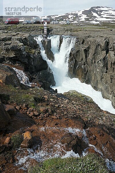 Fluß Fjardara  Landschaft zwischen Seydisfjördur und Egilsstadir  Island  Europa