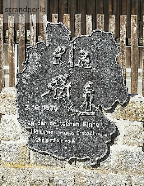 Denkmal zum Tag der deutschen Einheit in Drebach  Gusseisen  Erzgebirge  Sachsen  Deutschland  Europa