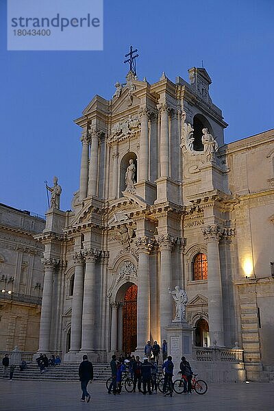 Dom  Piazzo Duomo  Syrakus  Sizilien  Italien  Europa