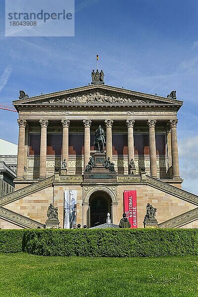 Alte Nationalgalerie  Bodestrasse  Museumsinsel  Mitte  Berlin  Deutschland  Europa