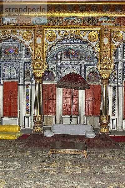 Mahardscha-Zimmer  Festung Mehrangarh  Jodhpur  Rajasthan  Indien  Asien