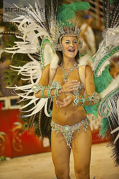 Tänzerin  Gualeguaychu Karneval  Gualeguaychu  Provinz Entre Rios  Argentinien  Südamerika