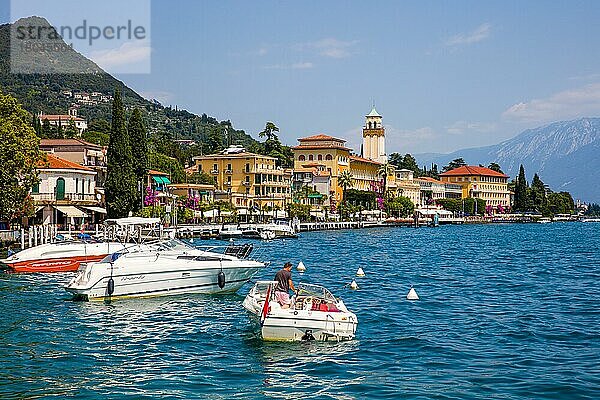 Mondänes Gardone-Riviera  gilt als Cote d'Azur des Gardasee  Italien  Gardone-Riviera  Gardasee  Italien  Europa