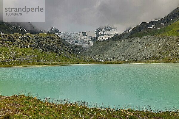 Lac de Moiry mit Moiry Gletscher  Stausee  Grimentz  Siders  Wallis  Schweiz  Europa