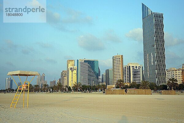 Strand  Skyline  Abu Dhabi  Emirats Abu Dhabi  Vereinigte Arabische Emirate  Asien