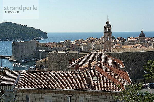 Blick auf die Altstadt  Dubrovnik  Dalmatien  Kroatien  Europa
