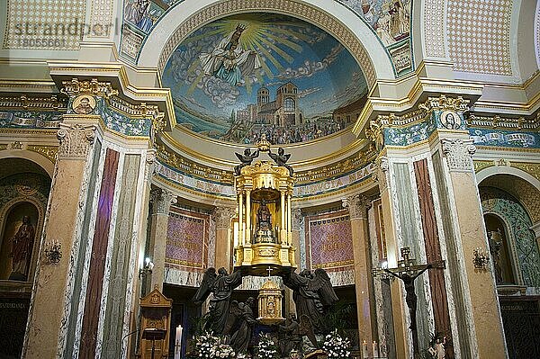 Kirche  Heiligtum der Schwarzen Madonna  Wallfahrtsziel  Santuario Maria Santissima del  Tindari  Sizilien  Italien  Europa