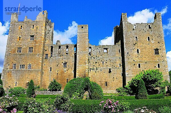 Schloss Bolton  North Yorkshire  England  Großbritannien  Europa