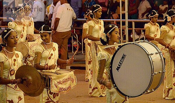 Festival  Esala Perahera  Kataragama  Sri Lanka  Asien