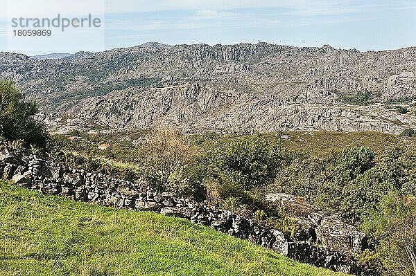 Berge  Nationalpark Peneda Geres  Minho  Portugal  Europa