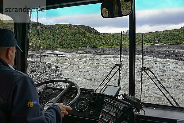 Bus  Fluss Krossa  Porsmork  Island  Porsmörk  Europa