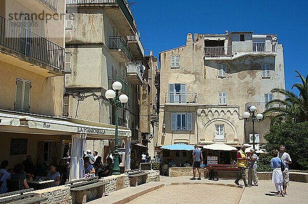 Marktplatz  Altstadt  Bonifacio  Korsika  Frankreich  Oberstadt  Europa