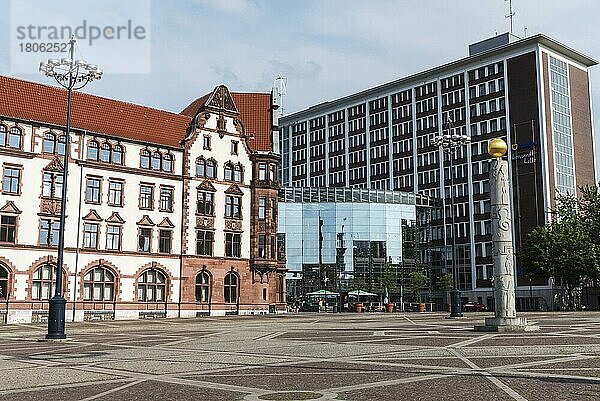 Altes Rathaus  Berswordt-Halle  Friedensplatz  Dortmund  Ruhrgebiet  Nordrhein-Westfalen  Deutschland  Europa