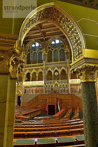 Sitzungssaal  Parlamentsgebäude  Kossuth Lajos ter  Budapest  Ungarn  Europa