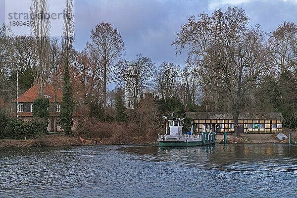 Fähre  Pfaueninsel  Wannsee  Steglitz-Zehlendorf  Berlin  Deutschland  Europa